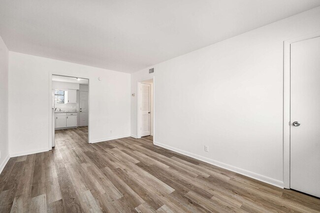 Building Photo - 4558 Brooke Valley Dr