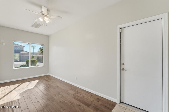 Building Photo - 7180 W Trails Dr