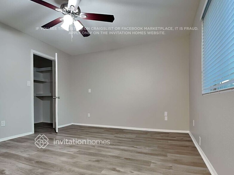 Building Photo - 2232 E Harmony Ave