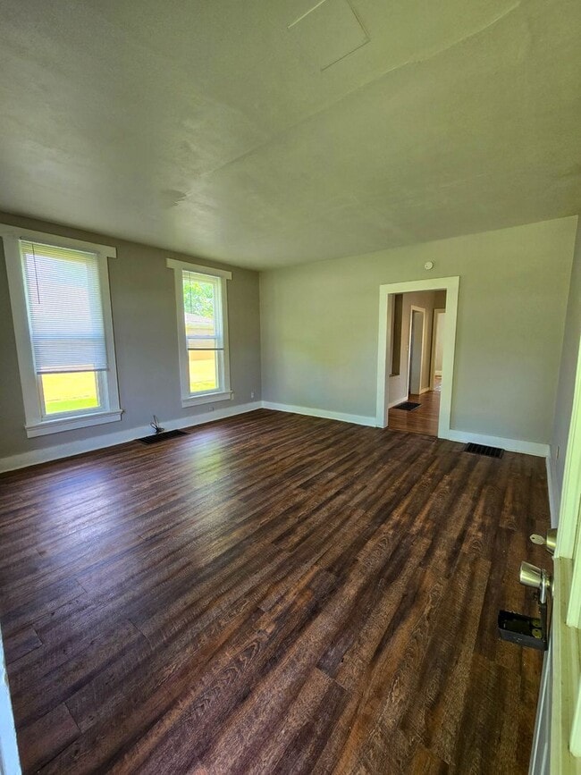 Building Photo - Charming 5 Bedroom Home in Aledo with Mode...