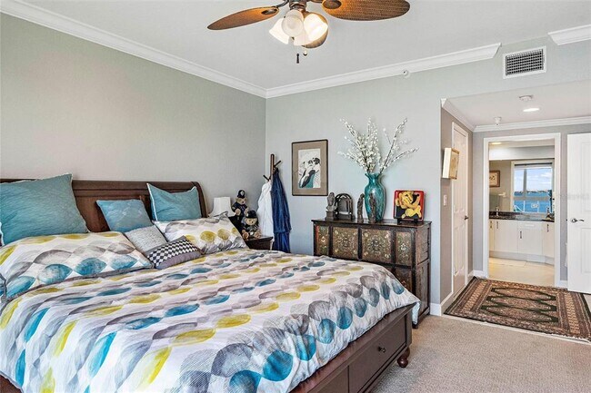 Building Photo - 4830 Osprey Dr S