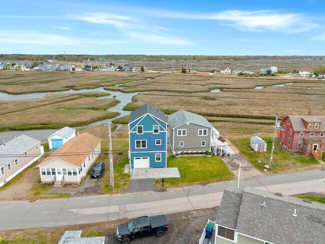 Building Photo - 74 Island Path