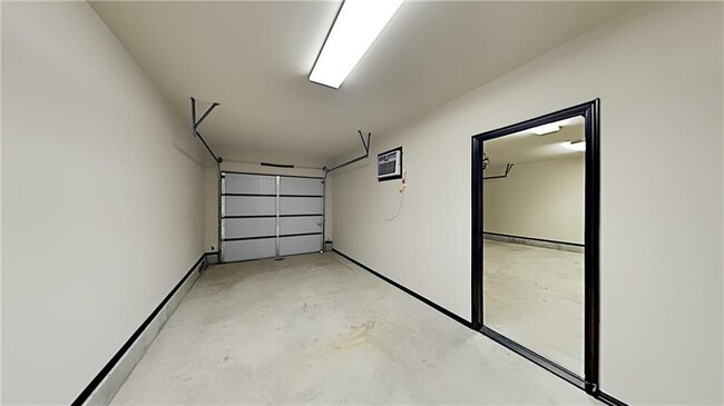 Building Photo - 4916 SW 127th St