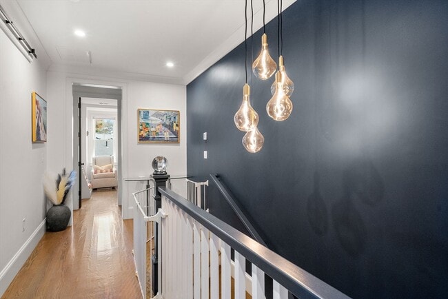 Building Photo - 5 Caspian Way