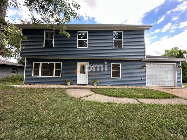 Primary Photo - 397 Briarwood Dr