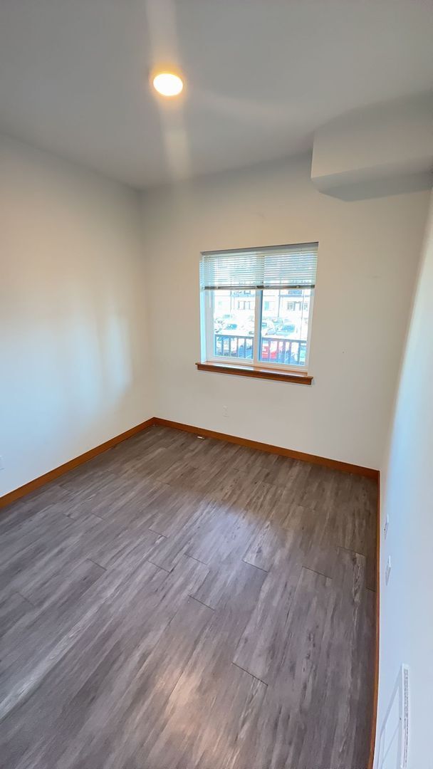 Building Photo - 1200/1210 Billy Frank Jr Street - 1210 #201