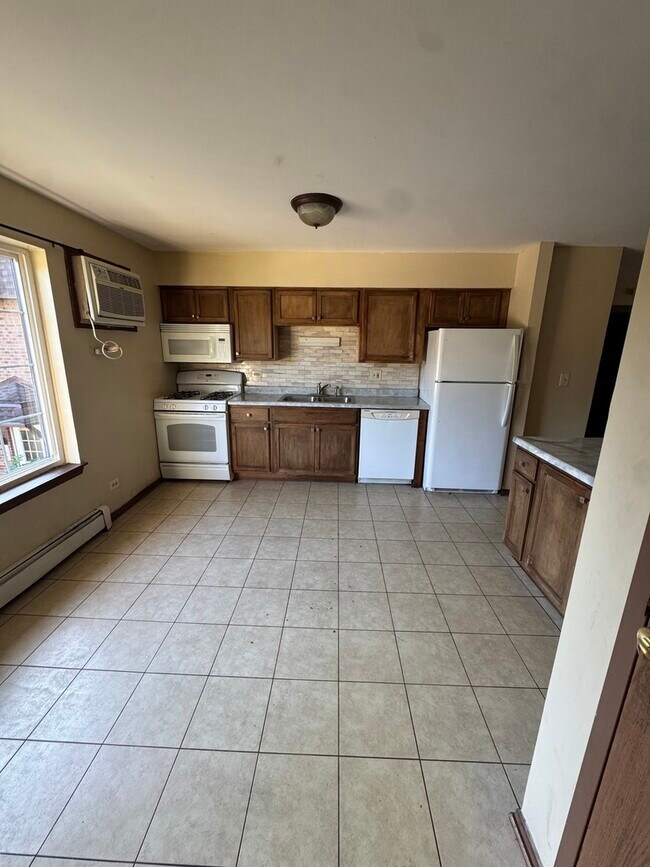 Building Photo - 2328 Century Point Ln