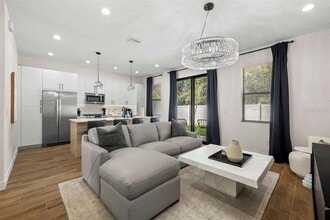 Building Photo - 4339 Villa Alina Ct