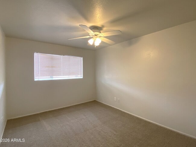 Building Photo - 7307 E Palm Ln