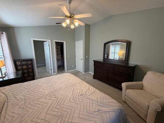 Building Photo - 4720 Decatur Cir