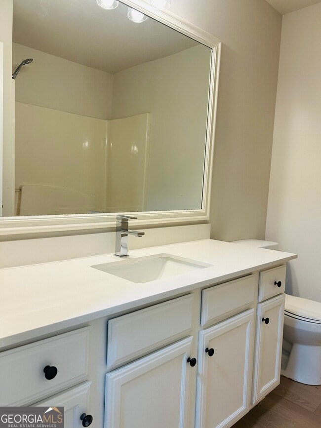 Building Photo - 11 Rockcress Ct