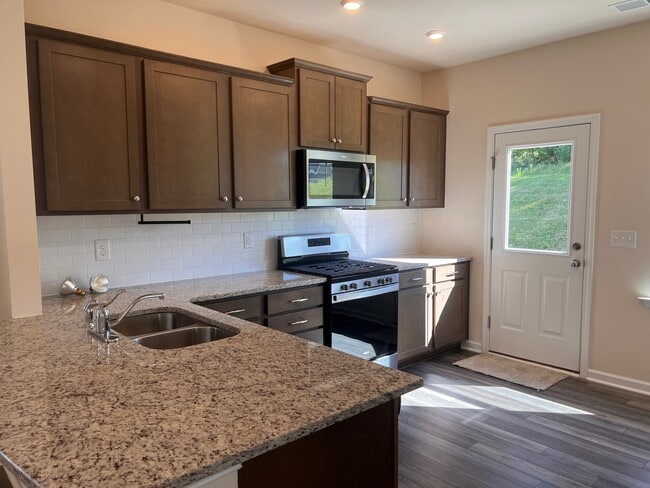 Building Photo - 1115 Flyfish Ave