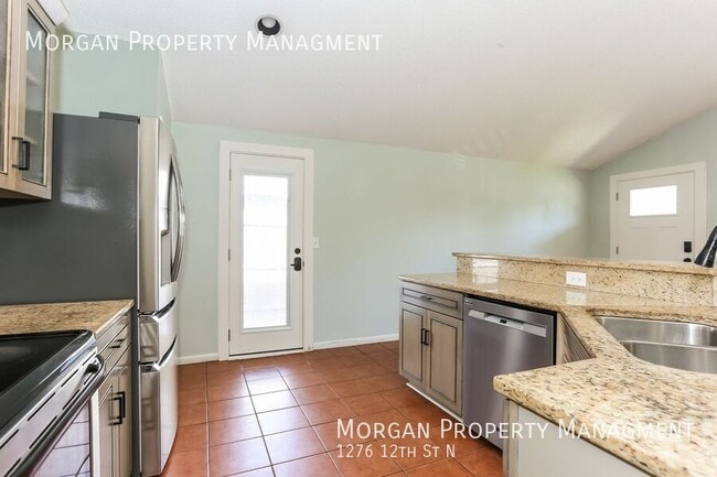 Building Photo - 1276 12th St N