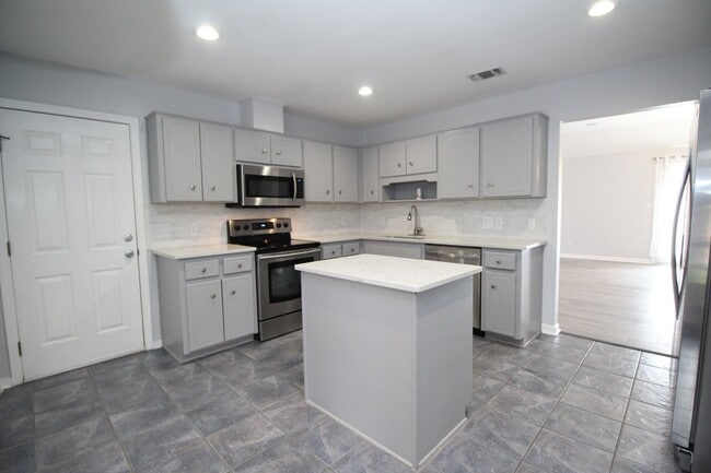 Building Photo - Perdido Bay Country Club Estates – 3BR/2BA...