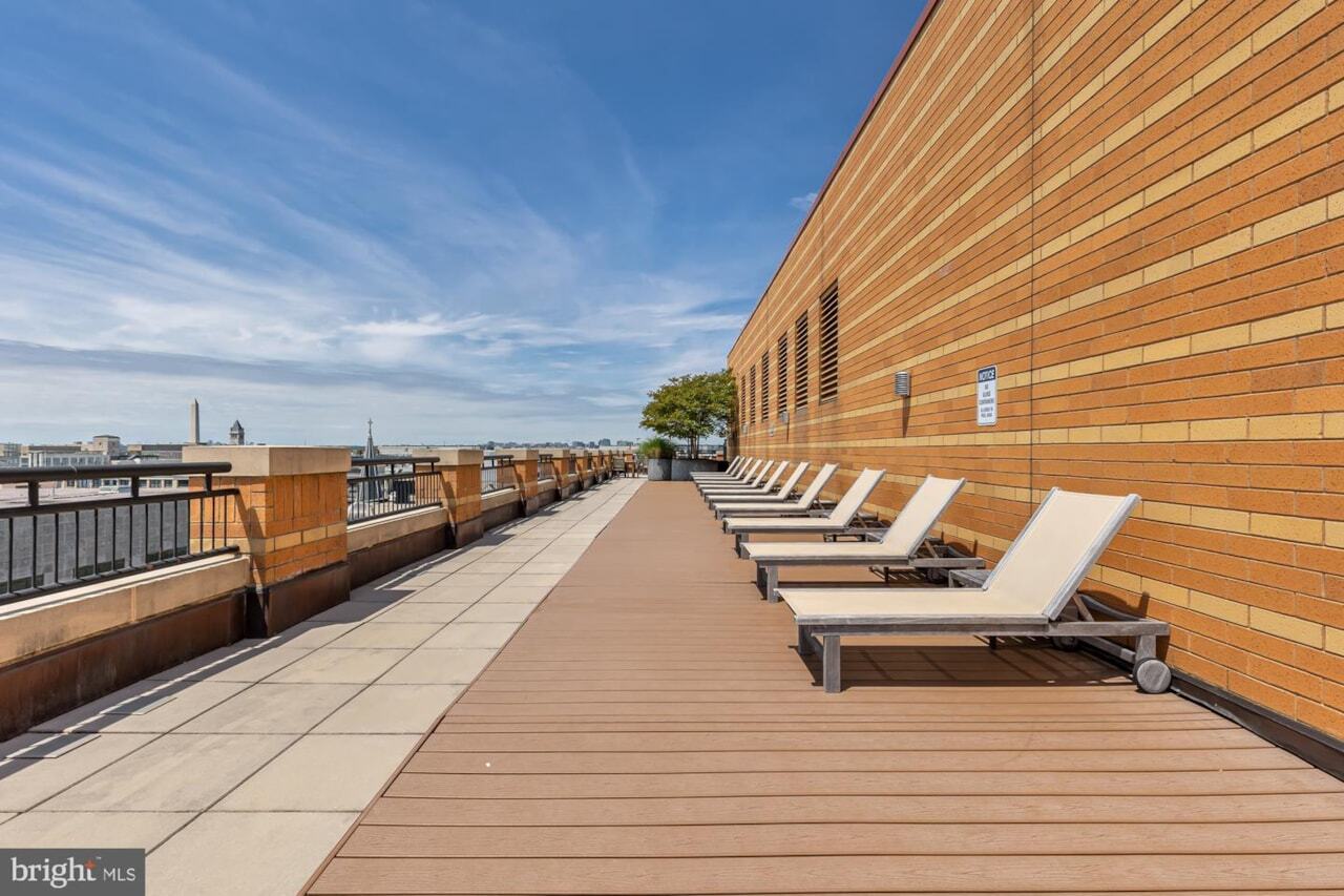 Building Photo - 400 Massachusetts Ave NW