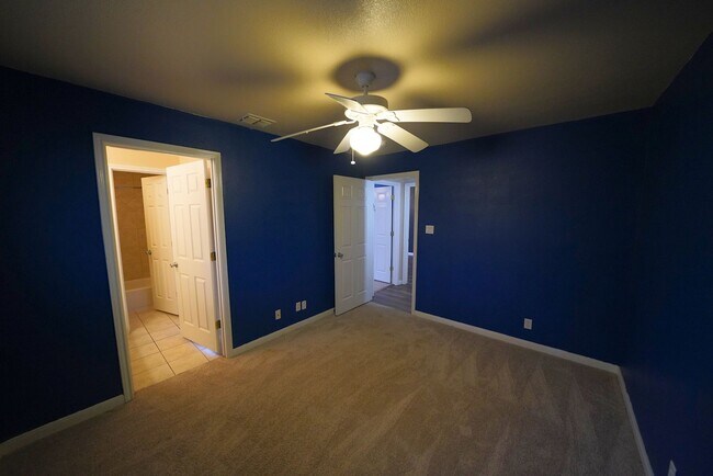 Building Photo - 68 Chapel Hill Cir