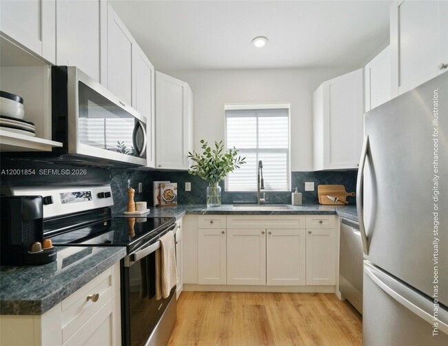 Building Photo - 2976 Bird Ave