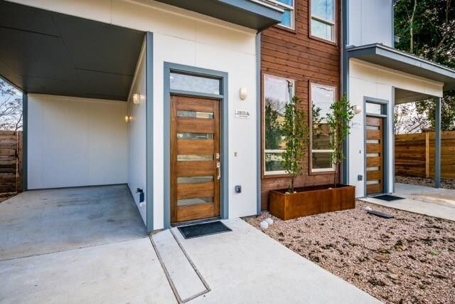 Building Photo - 2803 Crest Ave