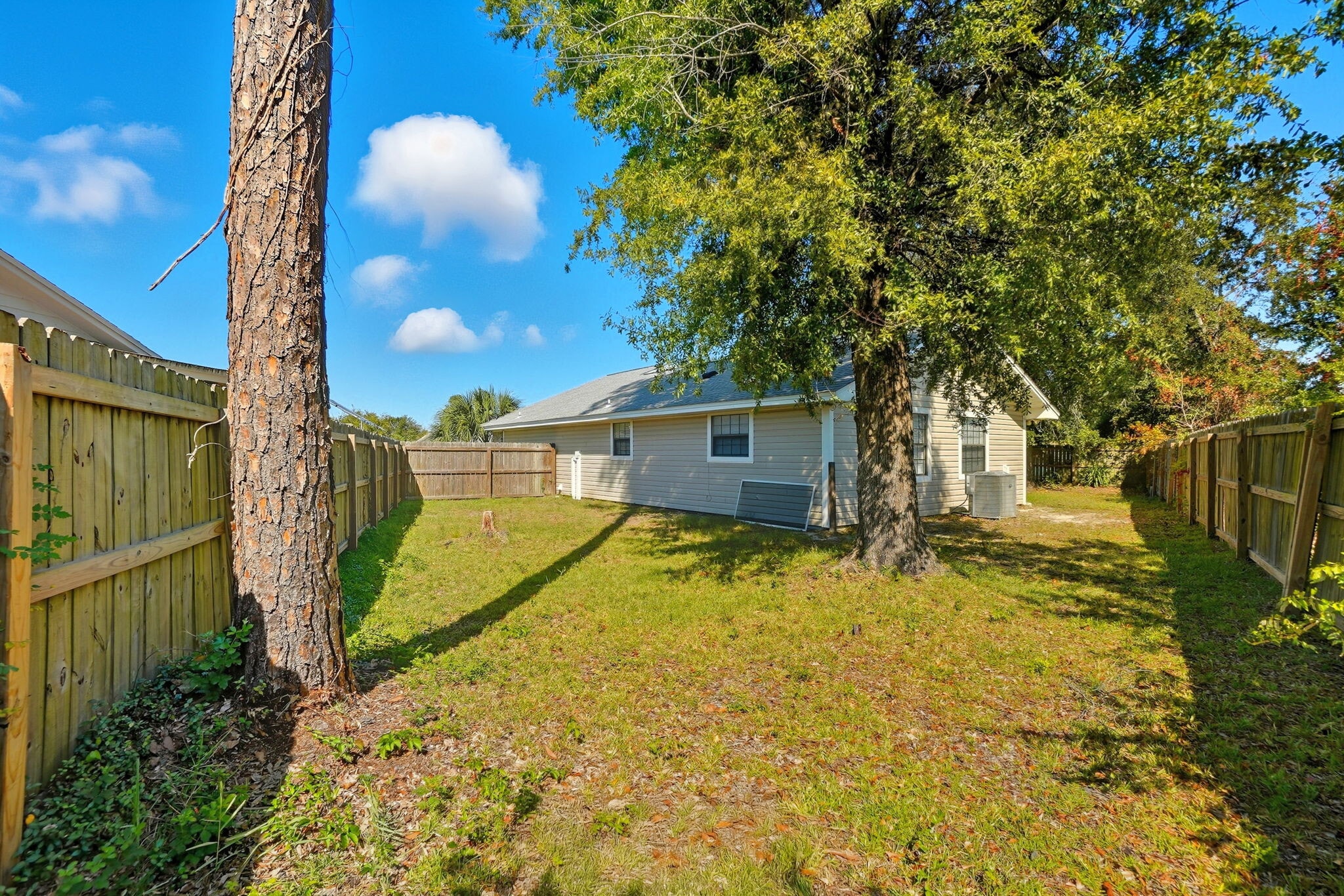 Building Photo - 2107 Geralo Ln