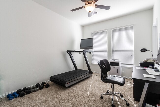 Building Photo - 6305 Rotherham St