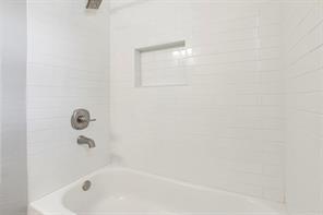 Building Photo - 501 Elm Ct