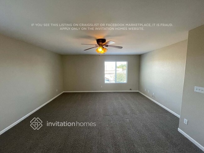 Building Photo - 3915 Eugene Dr