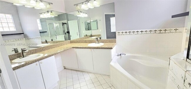 Building Photo - 21460 SW 90th Ct