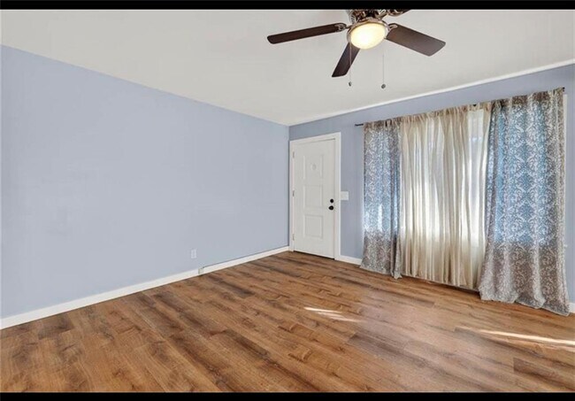 Building Photo - 2329 Reynolds St