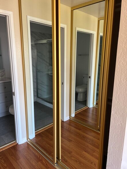Closet - 306 Dorado Ter