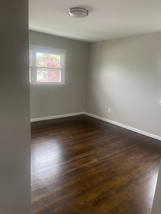 Building Photo - 4803 Paulson Dr