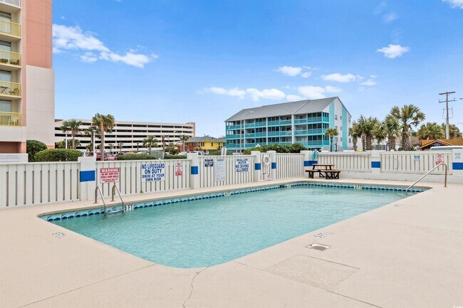 Building Photo - 2609 S Ocean Blvd