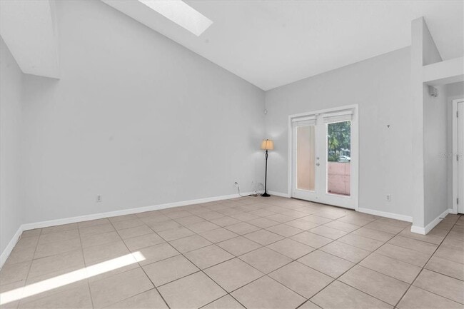 Building Photo - 3777 Mission Ct