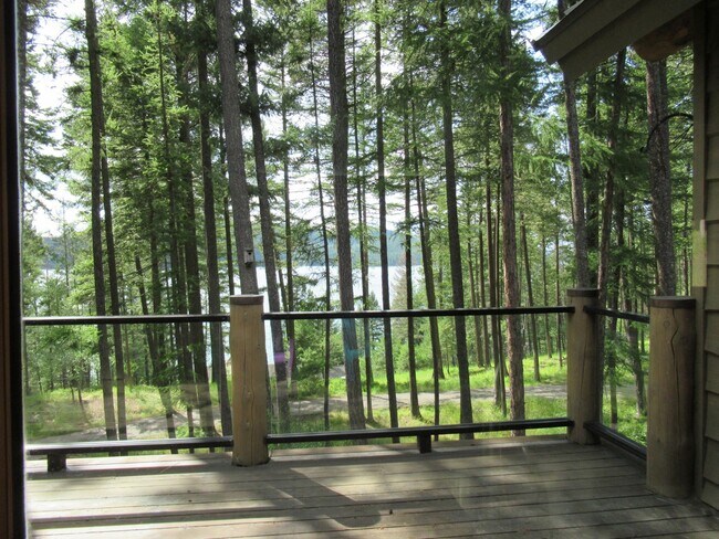 Building Photo - Hidden Whitefish Lake 3 bedroom Furnished ...