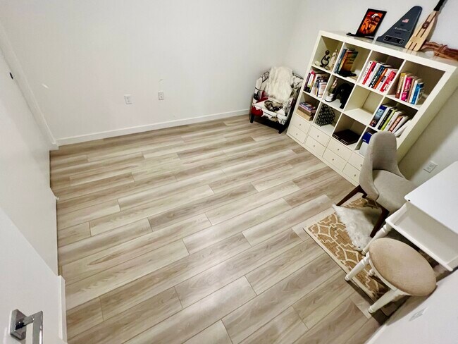 Building Photo - 2431 Cleat Ln