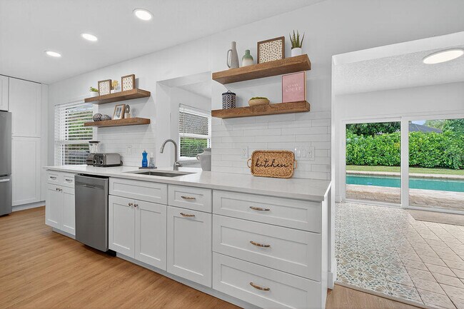 Building Photo - 9627 Althea Way