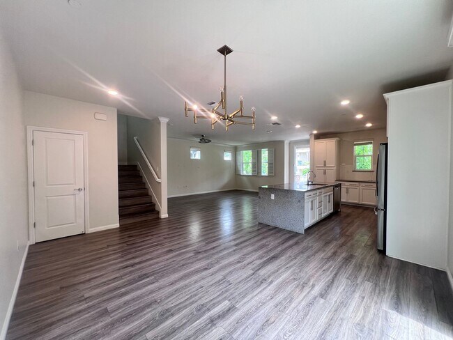 Building Photo - STUNNING 4BD/2.5BA TOWNHOUSE IN WALNUT CREEK!!!