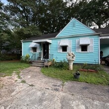 Building Photo - 1356 Almont Dr SW