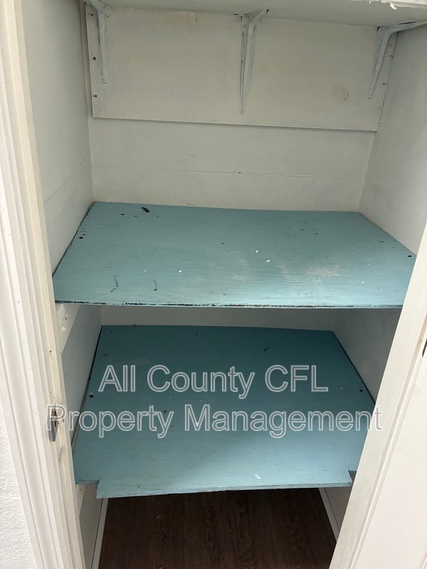 Building Photo - 812 Marion St