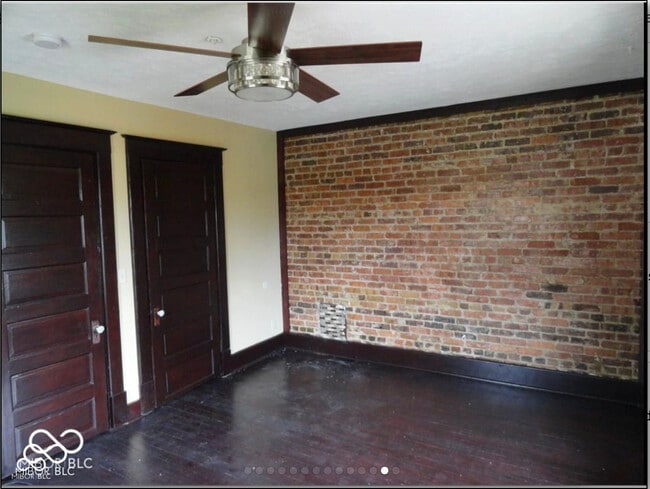 Building Photo - 1841 N Talbott St