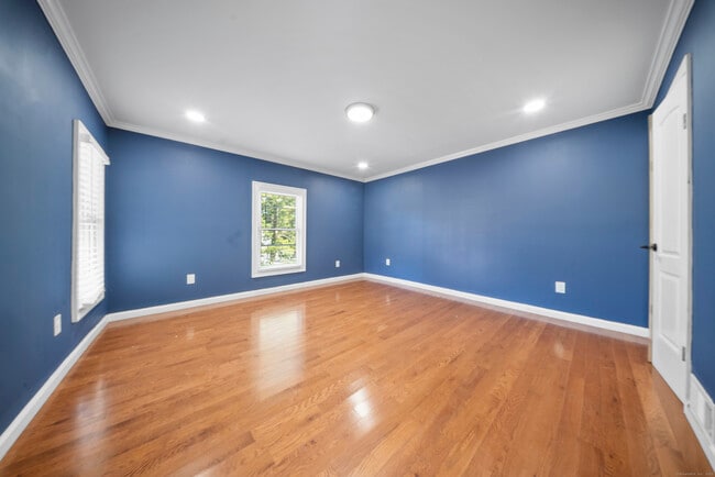Building Photo - 78 Cutlery Ave