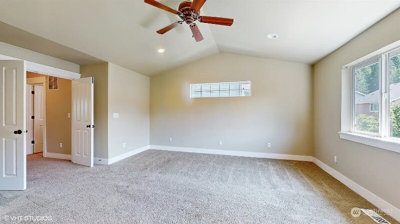 Building Photo - 18204 123rd St E