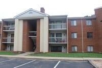 Building Photo - 2BR 2 Full Bath Condo with Modern Upgrades – Near Downtown Harrisonburg!