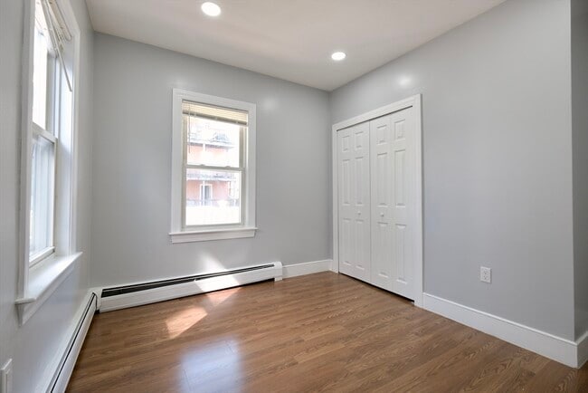 Building Photo - 23 Granfield Ave
