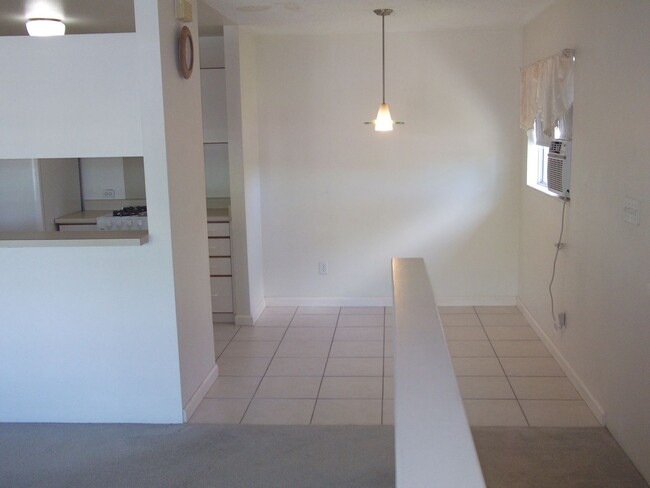 Building Photo - 1 bedroom, 1 bath, 1 assigned parking at t...