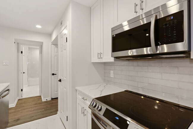 brand new wifi enabled appliances - 3309 Wyndham Cir