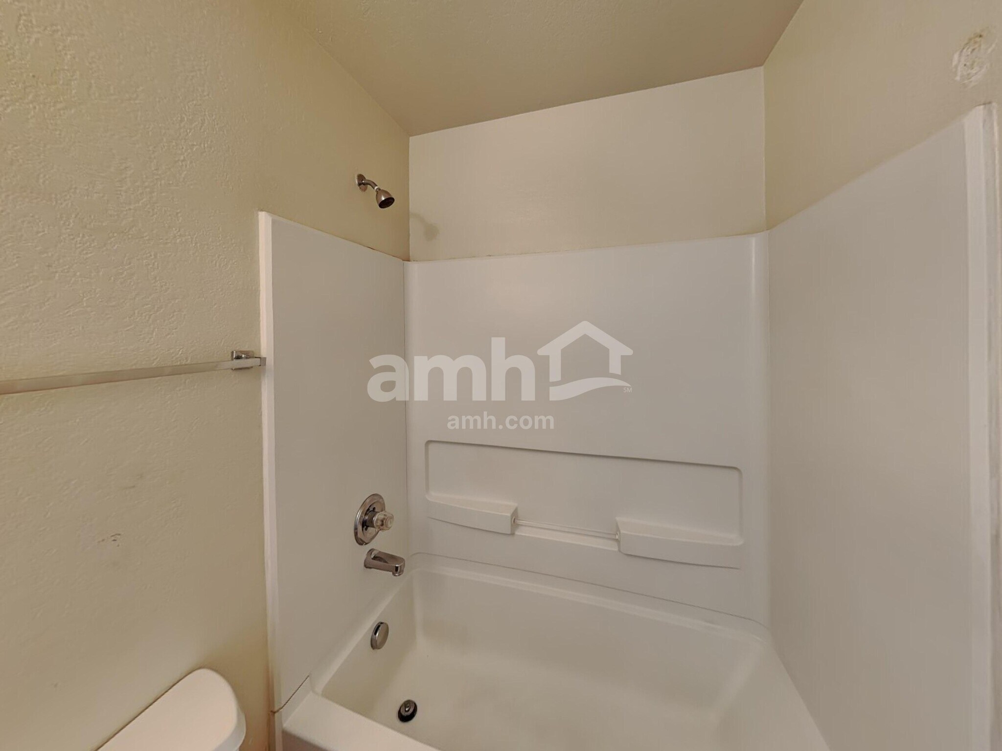 Building Photo - 3215 Sunbird Bay