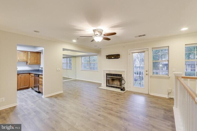 Building Photo - 5801 Inman Park Cir