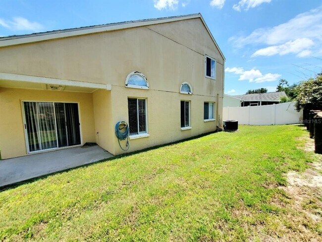 Building Photo - 2331 Rothenfeld Ct