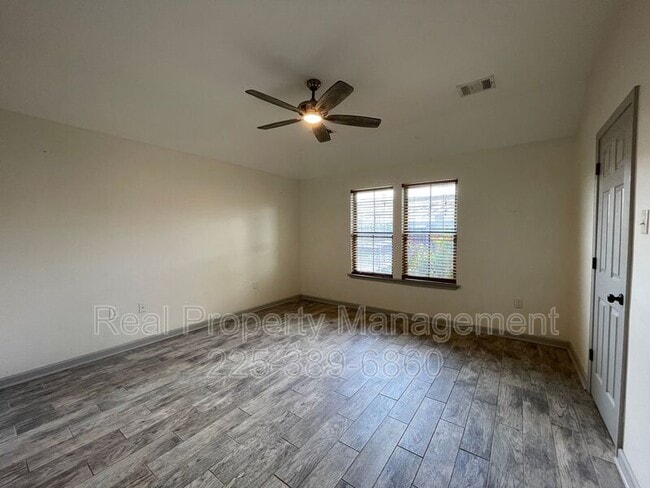 Building Photo - 957 Sedona Pines Dr
