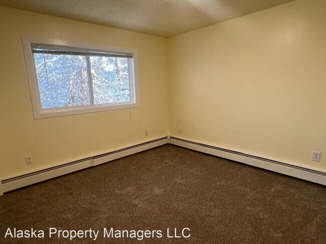 Building Photo - 2 br, 1 bath House - 8861 Cordell Cir #5